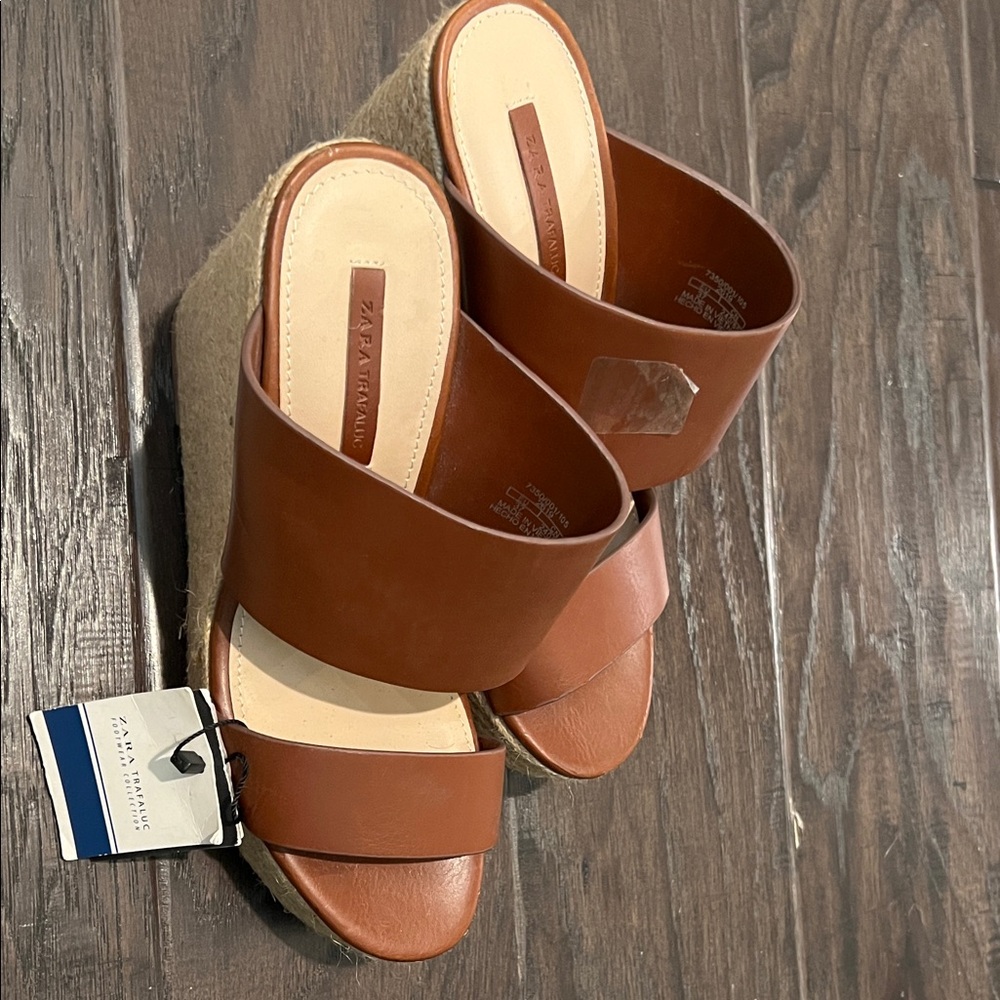 Zara Women's Tan Wedge Sandals